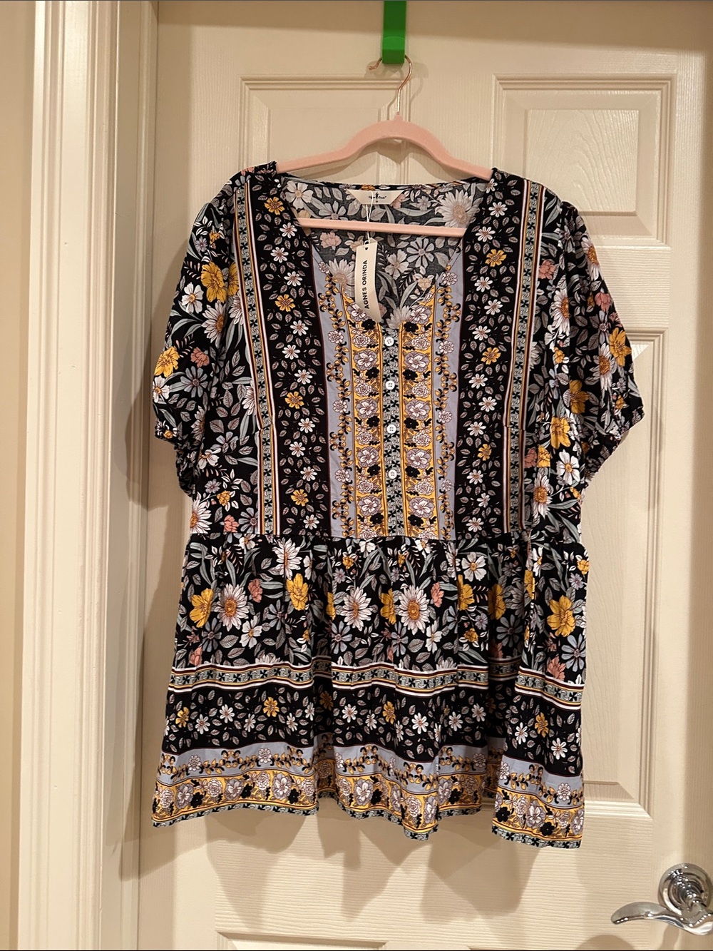 Boho Floral Embroidered Peplum Tunic in Black and Mustard